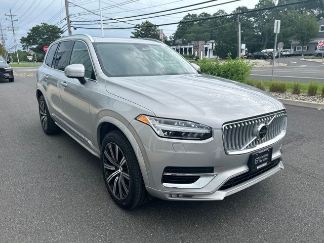 2025 Volvo XC90 Plus