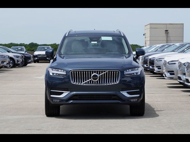 2025 Volvo XC90 Plus