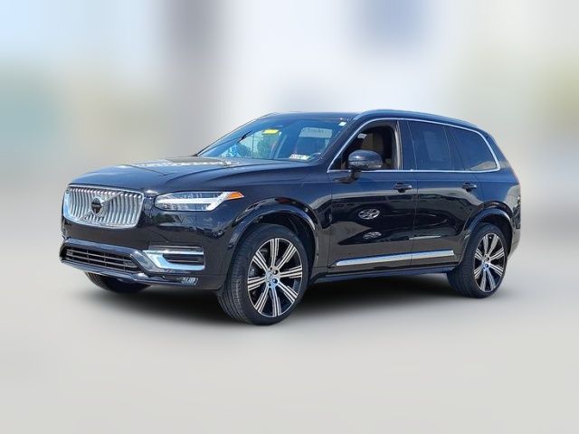 2025 Volvo XC90 Plus