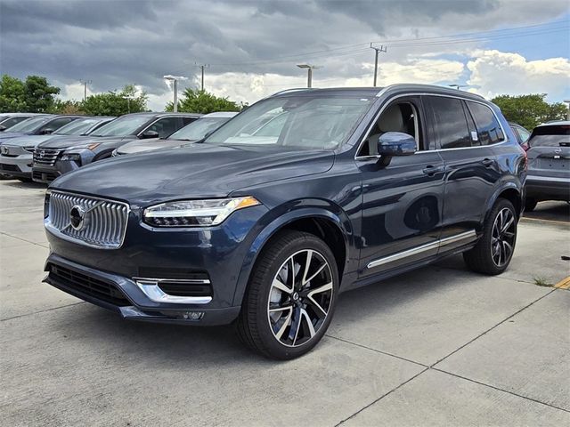 2025 Volvo XC90 Plus