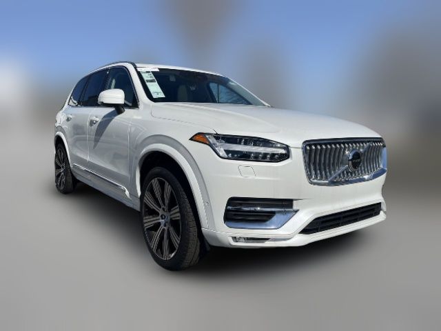 2025 Volvo XC90 Plus