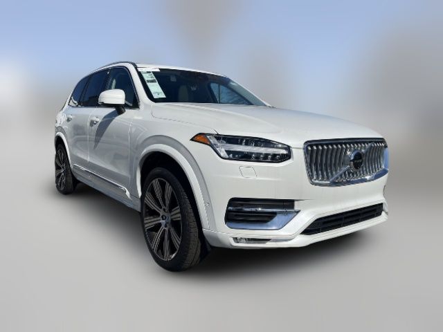 2025 Volvo XC90 Plus