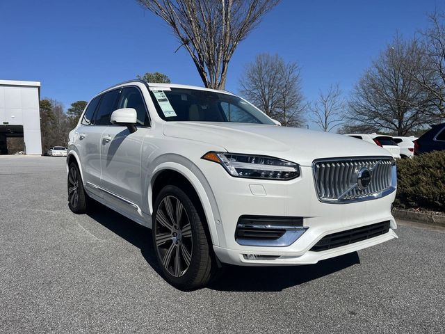 2025 Volvo XC90 Plus