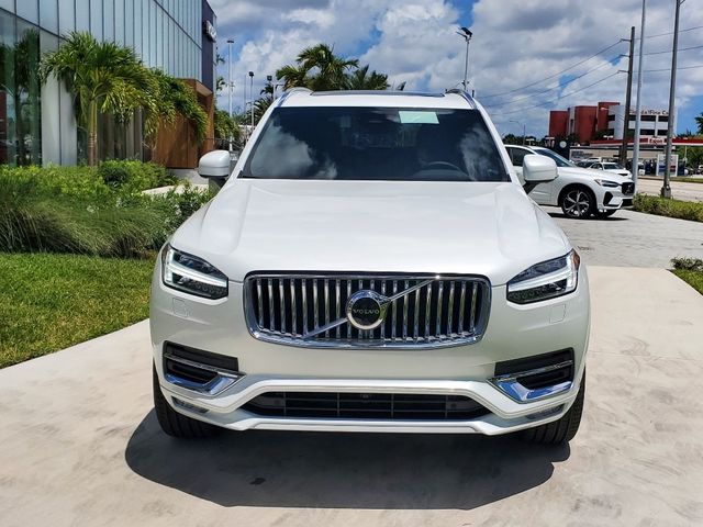 2025 Volvo XC90 Plus