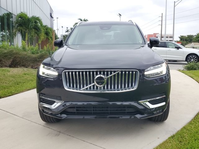 2025 Volvo XC90 Plus