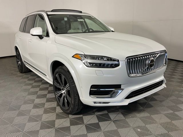 2025 Volvo XC90 Plus