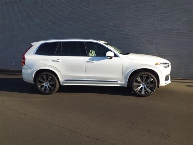 2025 Volvo XC90 Plus