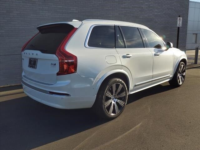 2025 Volvo XC90 Plus