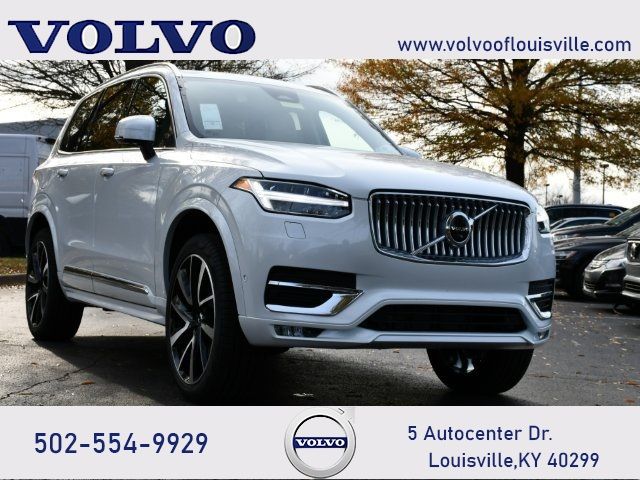 2025 Volvo XC90 Plus