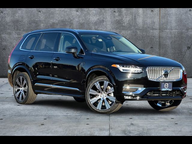 2025 Volvo XC90 Plus