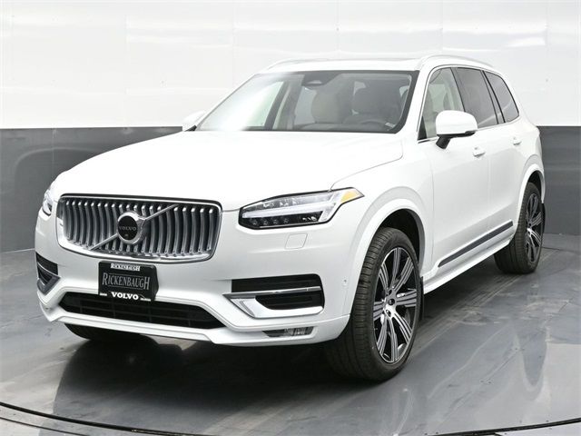 2025 Volvo XC90 Plus