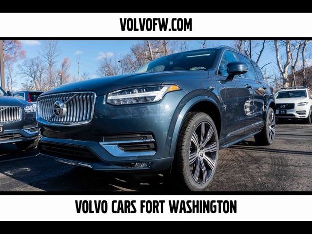 2025 Volvo XC90 Plus