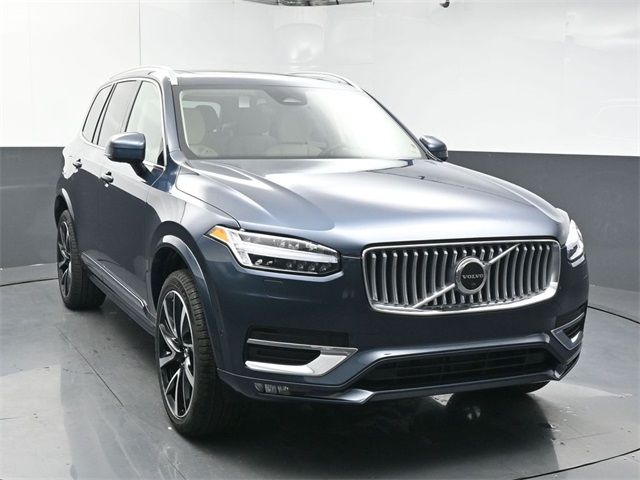 2025 Volvo XC90 Plus