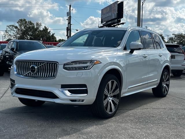 2025 Volvo XC90 Plus