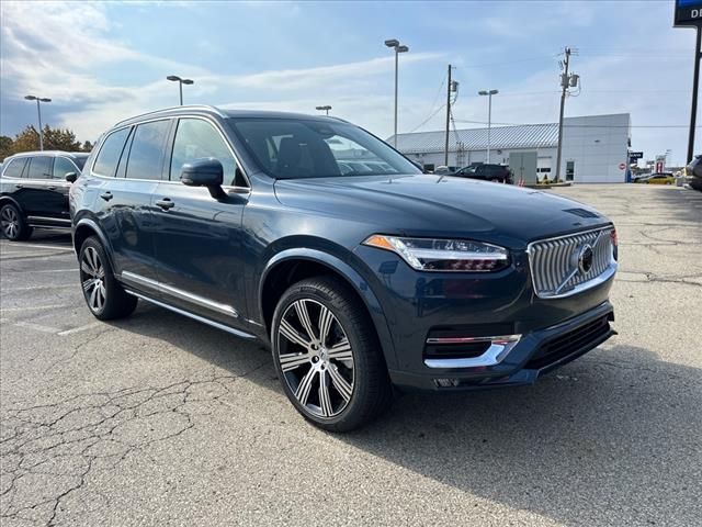 2025 Volvo XC90 Plus