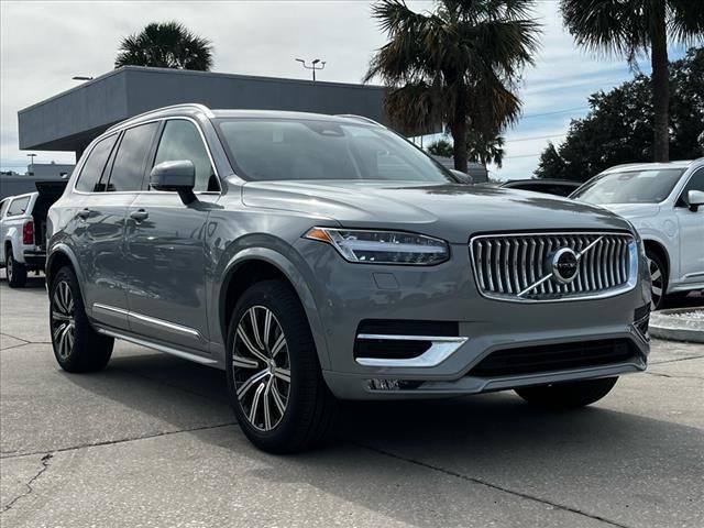 2025 Volvo XC90 Plus