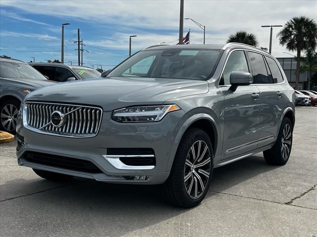 2025 Volvo XC90 Plus