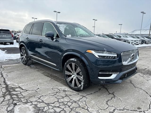 2025 Volvo XC90 Plus