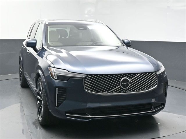 2025 Volvo XC90 Ultra