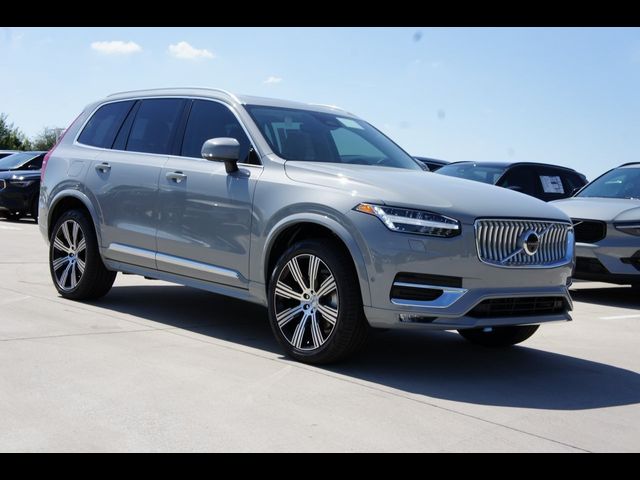 2025 Volvo XC90 Plus