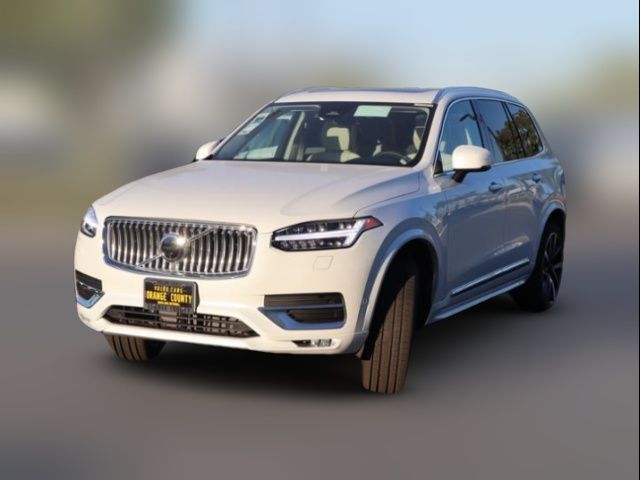 2025 Volvo XC90 Plus