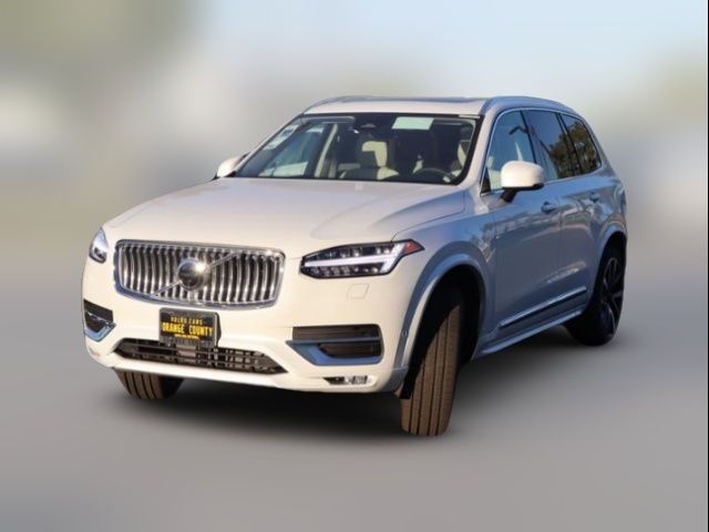 2025 Volvo XC90 Plus