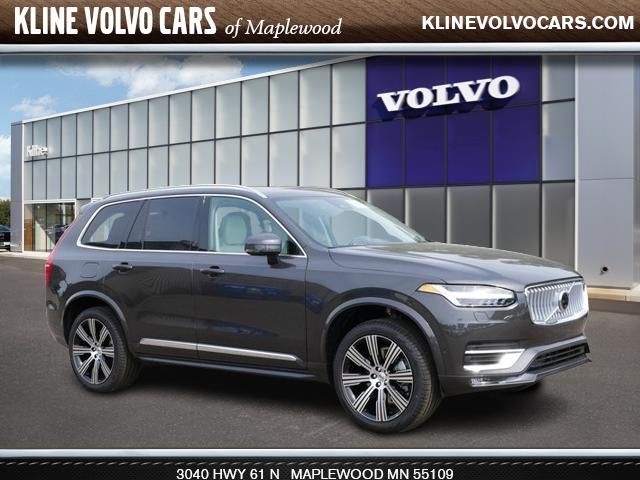 2025 Volvo XC90 Plus