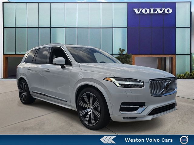 2025 Volvo XC90 Ultra