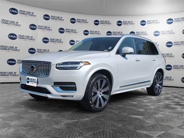 2025 Volvo XC90 Plus