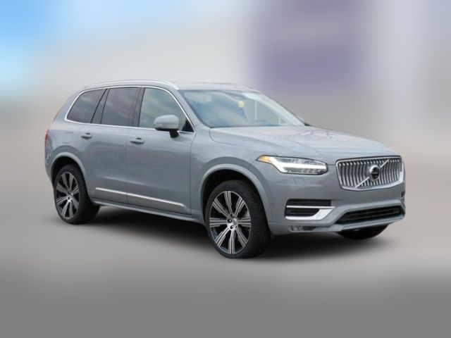 2025 Volvo XC90 Plus