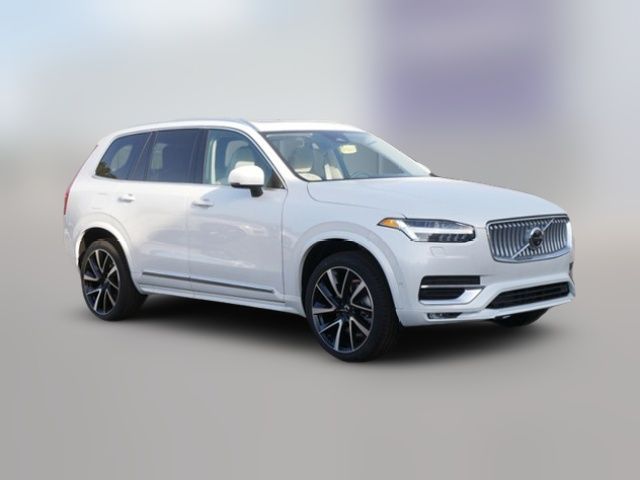2025 Volvo XC90 Plus