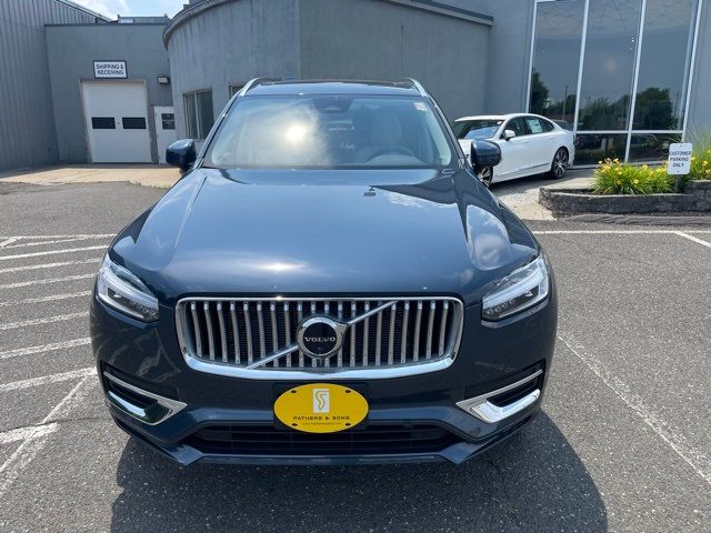 2025 Volvo XC90 Plus