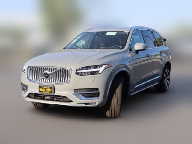 2025 Volvo XC90 Plus