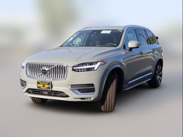 2025 Volvo XC90 Plus