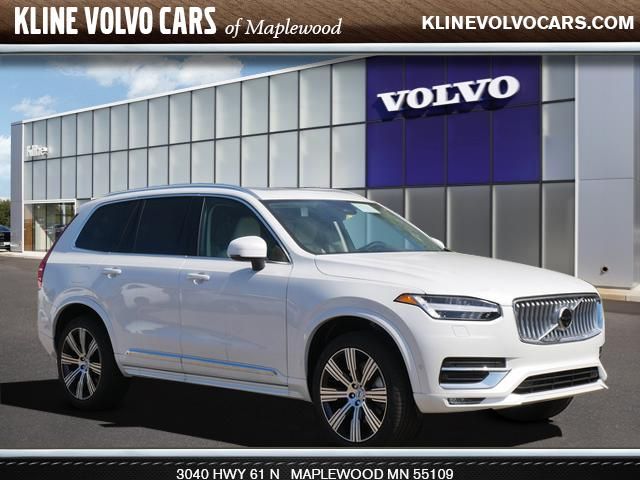 2025 Volvo XC90 Plus