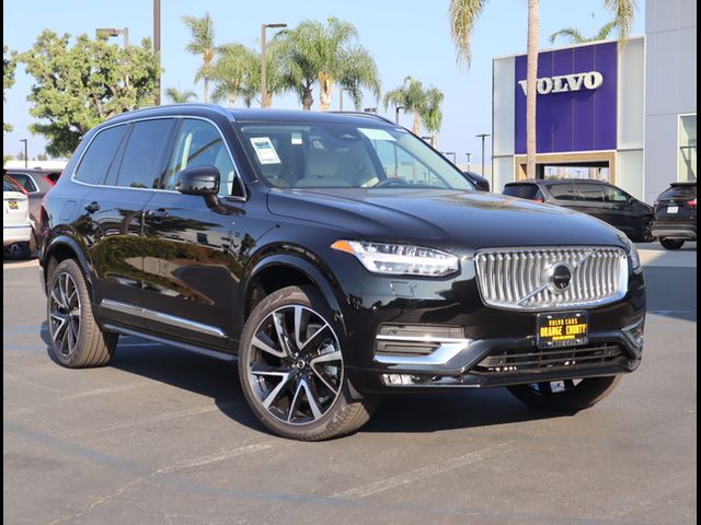 2025 Volvo XC90 Plus