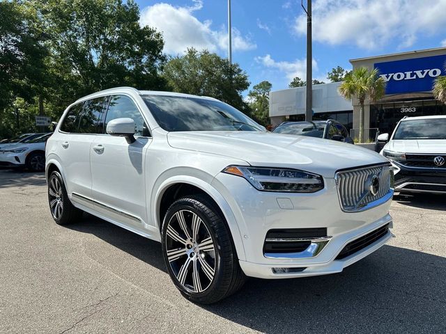 2025 Volvo XC90 Plus