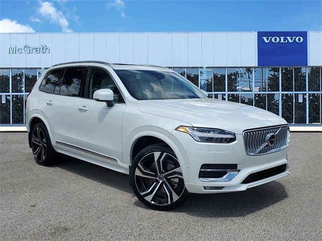 2025 Volvo XC90 Ultra