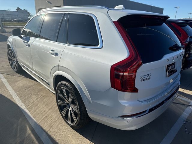 2025 Volvo XC90 Plug-In Hybrid Plus