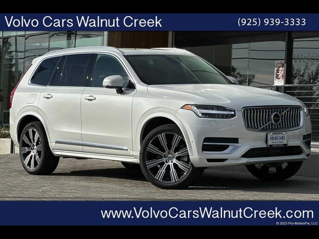 2025 Volvo XC90 Plug-In Hybrid Plus