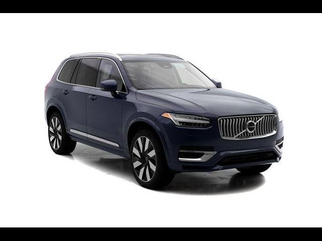 2025 Volvo XC90 Plug-In Hybrid Plus