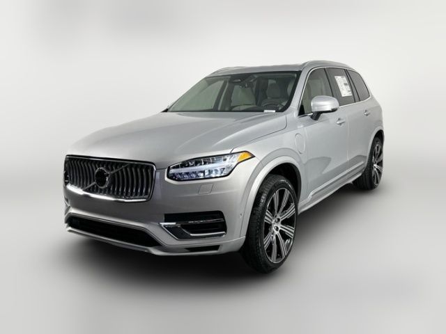 2025 Volvo XC90 Plug-In Hybrid Plus