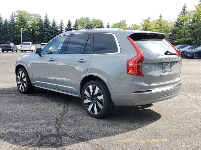 2025 Volvo XC90 Plug-In Hybrid Plus