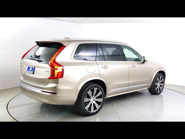 2025 Volvo XC90 Plug-In Hybrid Plus