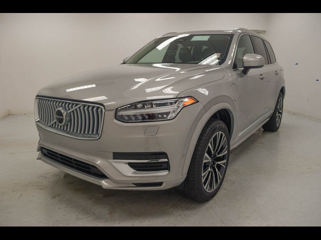 2025 Volvo XC90 Plug-In Hybrid Plus