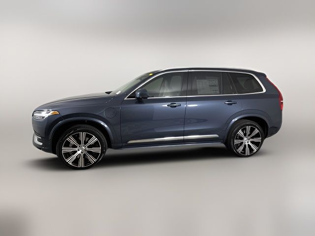 2025 Volvo XC90 Plug-In Hybrid Plus