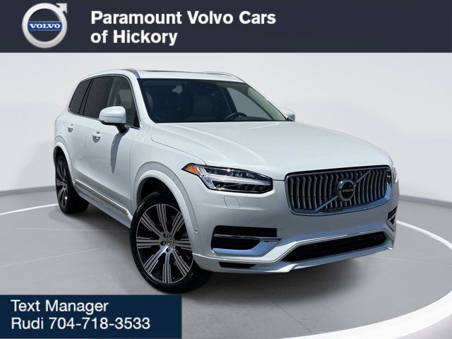 2025 Volvo XC90 Plug-In Hybrid Plus