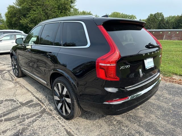 2025 Volvo XC90 Plug-In Hybrid Plus