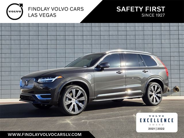 2025 Volvo XC90 Plug-In Hybrid Plus