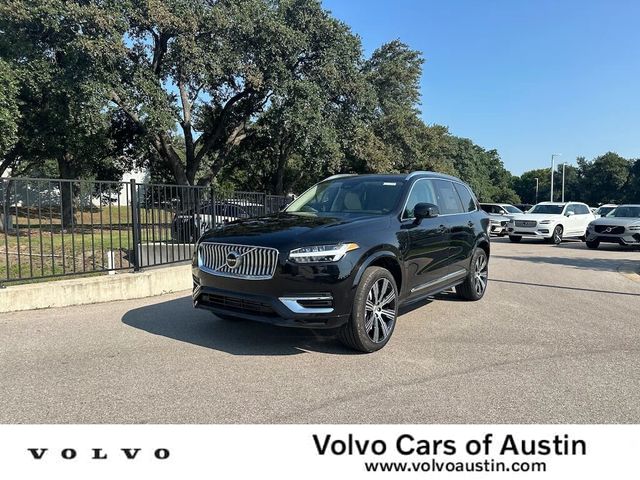 2025 Volvo XC90 Plug-In Hybrid Plus